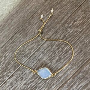 🆕 Gold Bracelet with White Opal Stone